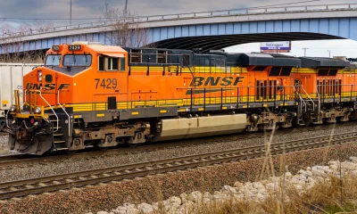 Berkshire Hathaway: The Fortress Has Become A Waiting Room