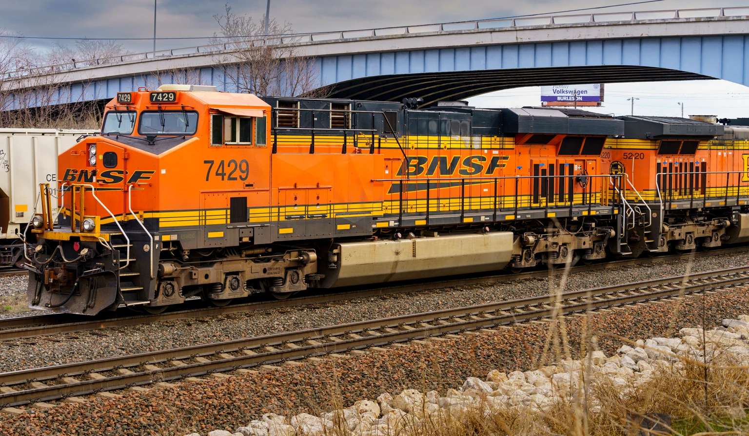 Berkshire Hathaway: The Fortress Has Become A Waiting Room