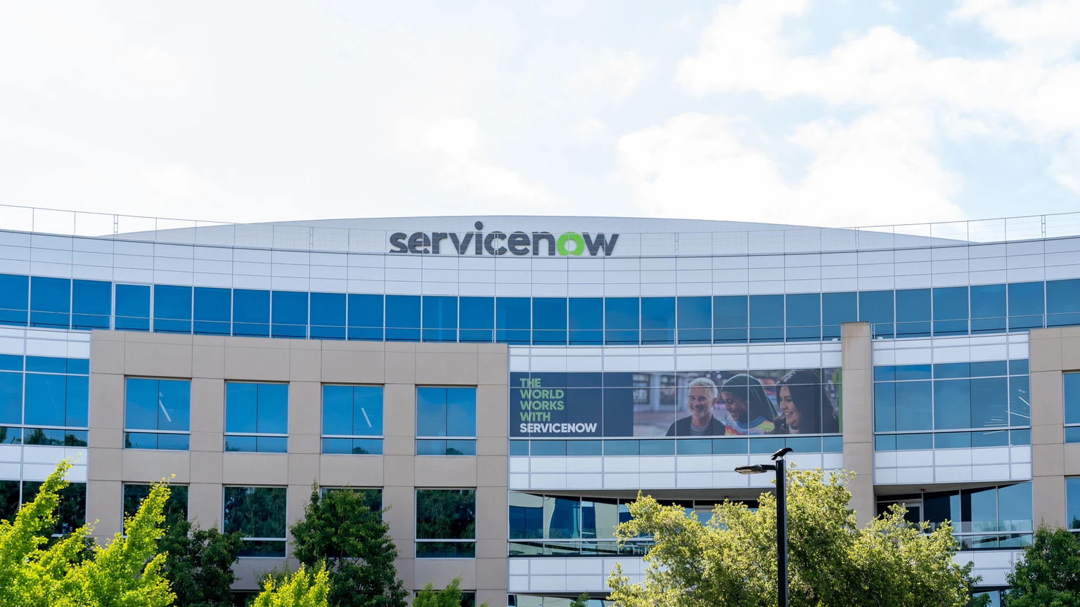 ServiceNow Stock: Don't Throw The Baby Out With The Bathwater (NYSE:NOW)