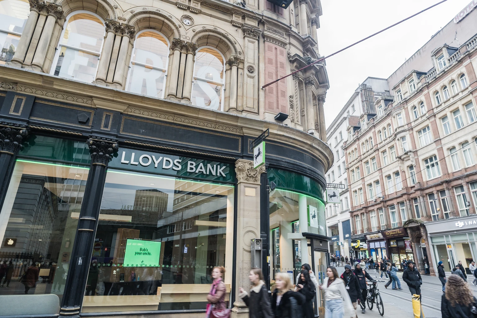 Lloyds Banking: I Like It, But I'd Want It Cheaper (NYSE:LYG)