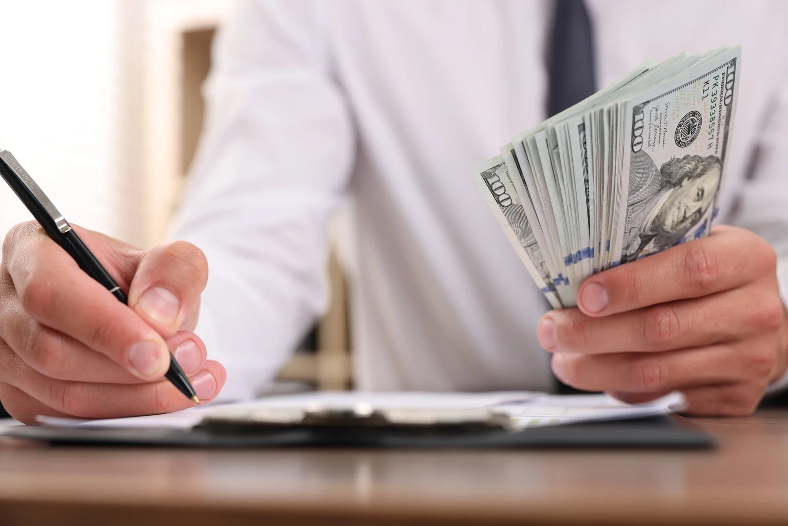 QQQI Vs. QDVO: Income Challenges Growth, But QDVO Still Leads