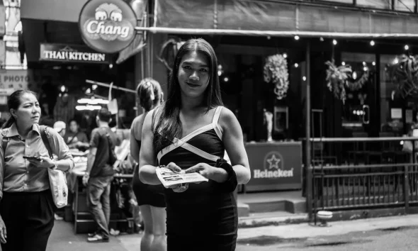 THD: Thailand Stocks Defy Bearish News In Early 2026, But Too Early To Buy The Dip