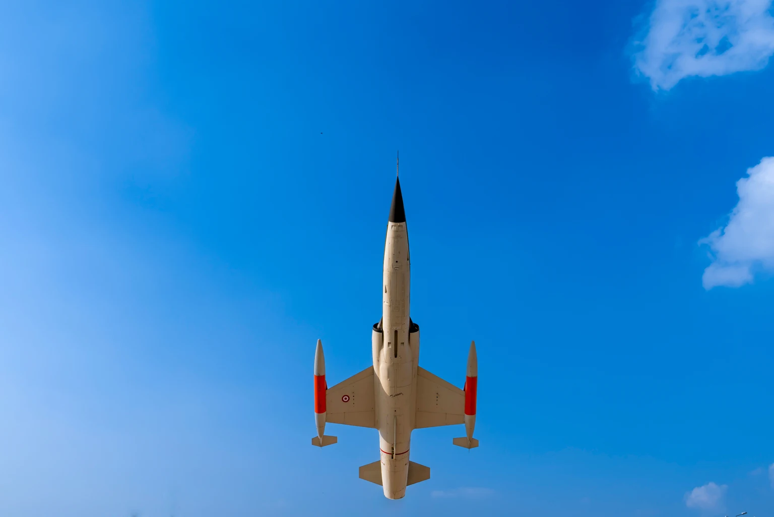 Starfighters Space: Bootstrap Approach To Space Industry But Scaling Challenges