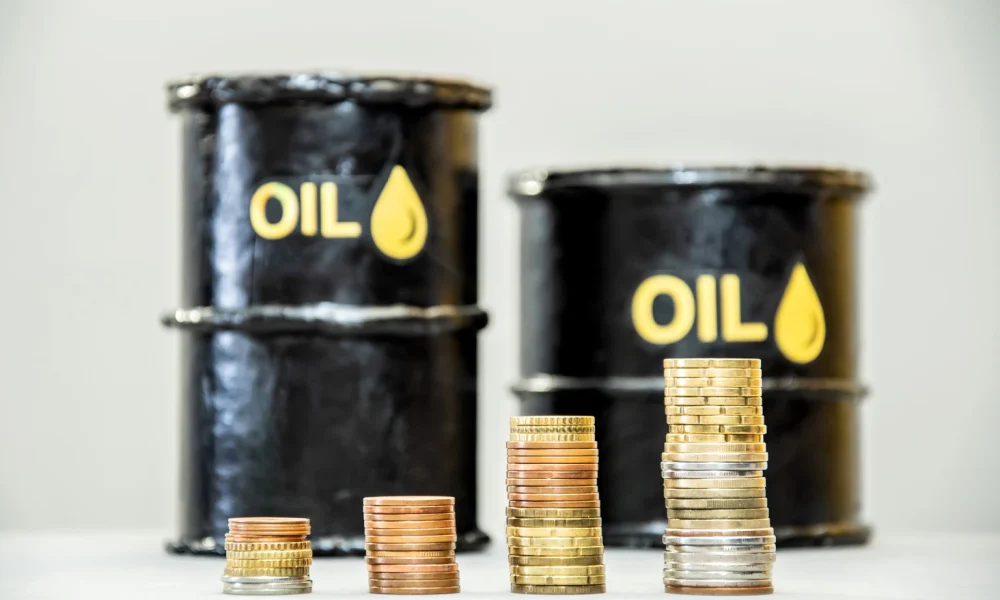 Commodities: Oil Jumps Amid Trump's Escalation Warning