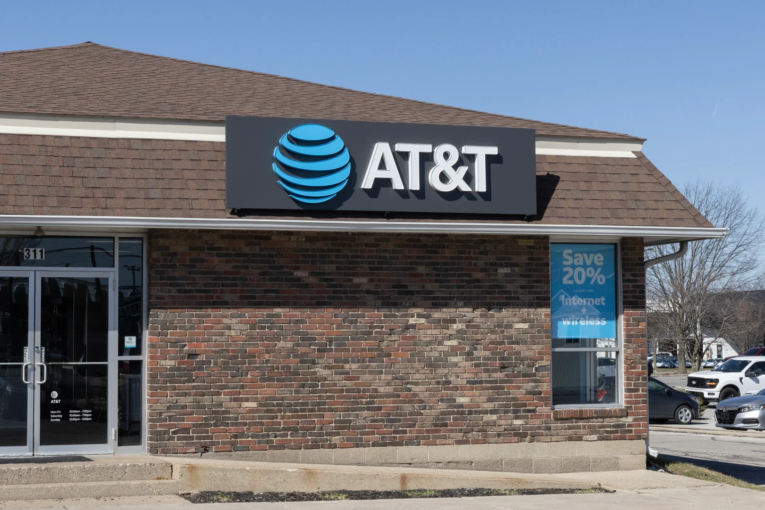 AT&T: Locking In A Fixed Yield Ahead Of Large Investment Cycle (NYSE:T)