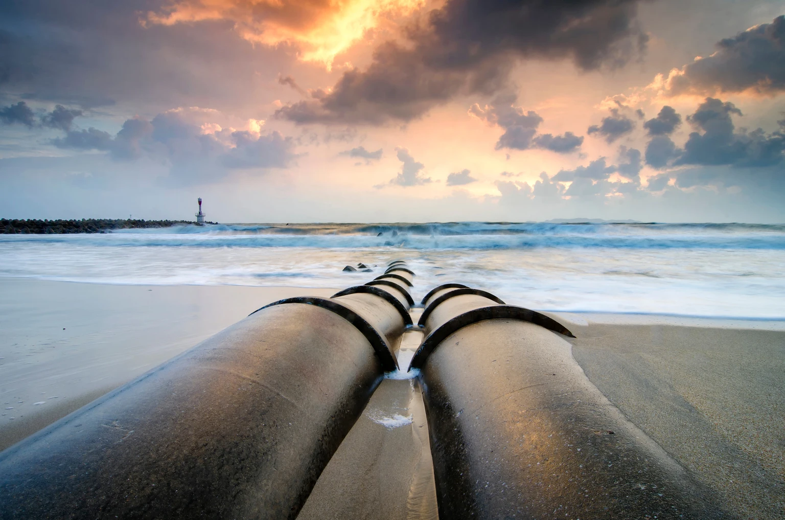 Genesis Energy: Cash Flow Growth Likely To Slow Down Going Forward (Rating Downgrade)