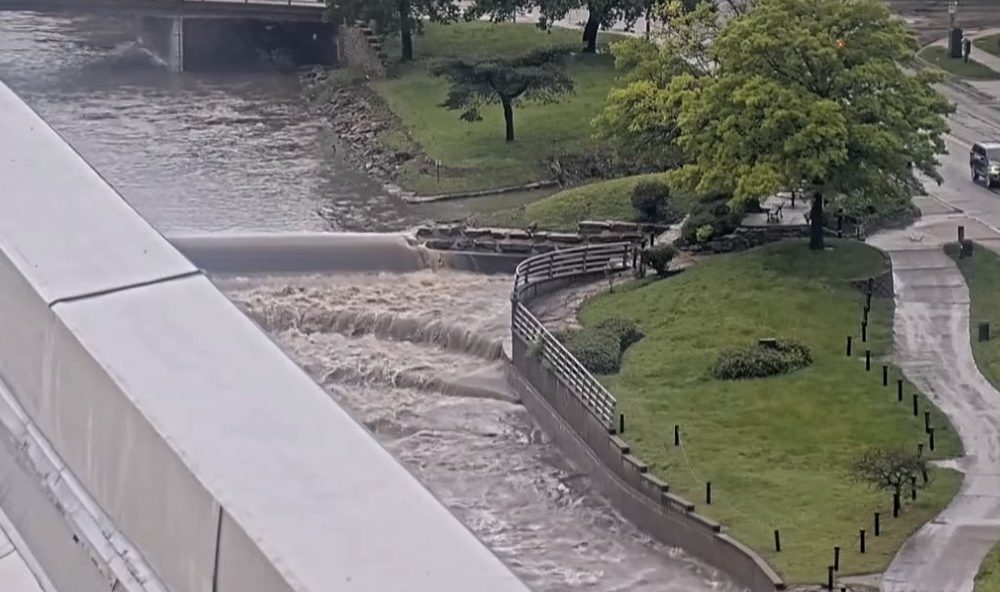 Kansas City Braces for Tornadoes and Flash Floods as Severe