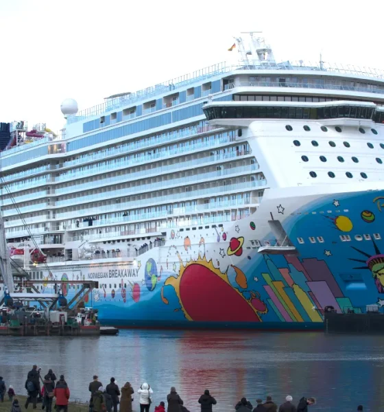 Coast Guard searches for Norwegian Cruise Line crew member overboard