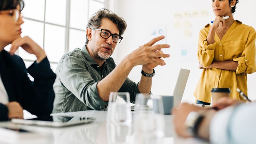 How resilient leaders help their teams thrive through change