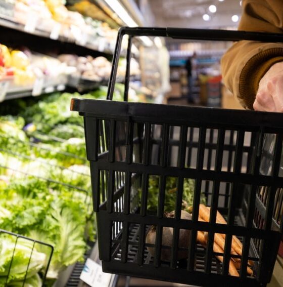 Supermarkets and food manufacturers in England will be expected to help tackle rising obesity rates by making it easier for customers to choose healthier food, under a new government initiative announced today.