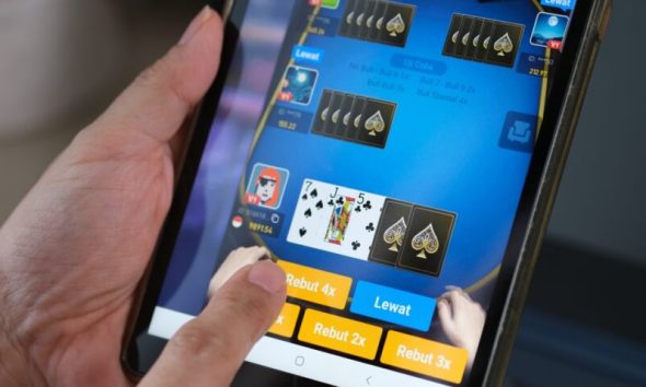 The online casino industry has rapidly evolved in recent years, driven by technological advancements and changing user preferences.