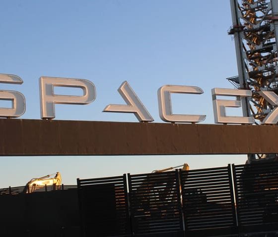 SpaceX prepares for largest ever IPO with potential $1.75 trillion valuation