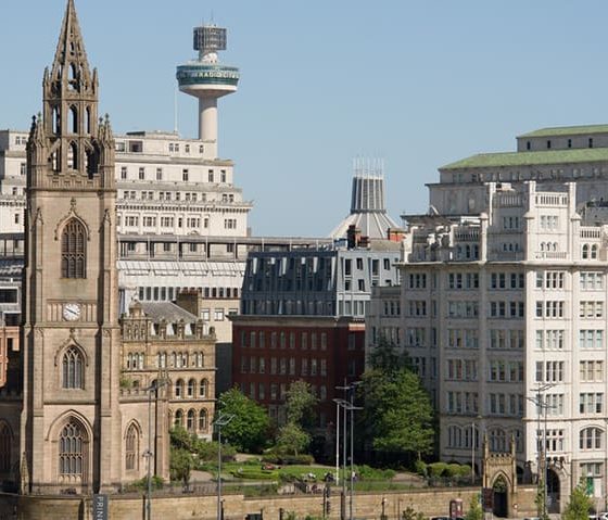 UK ranks second-lowest in G7 for business investment, IPPR warns