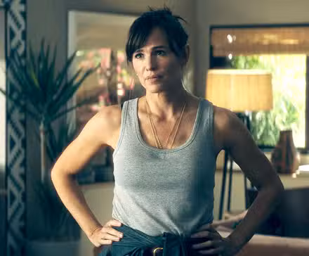 the-last-thing-he-told-me-05