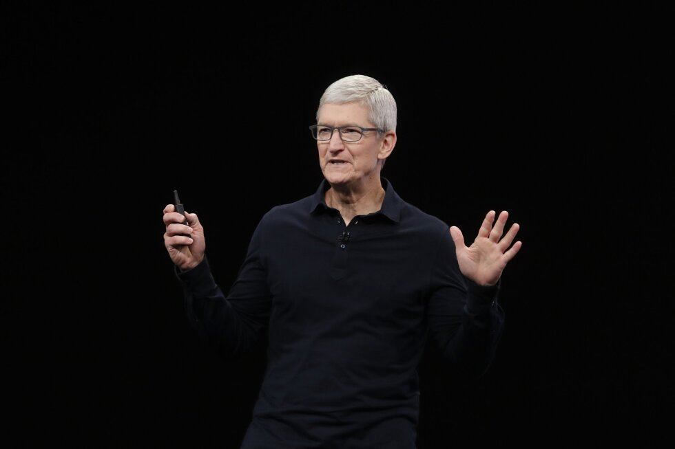 Apple CEO Tim Cook to step down as hardware leader John Ternus takes over