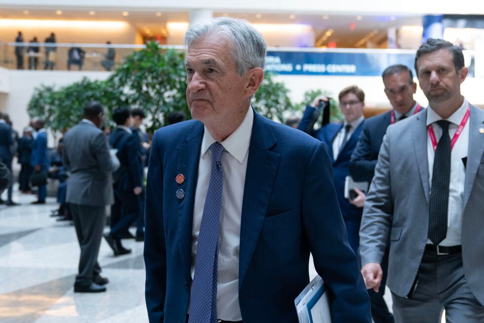 Justice Department drops criminal probe of Fed chair Powell