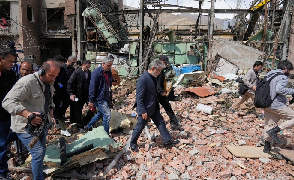 Trump sets Strait of Hormuz deadline as Iran offers reward for missing US pilot