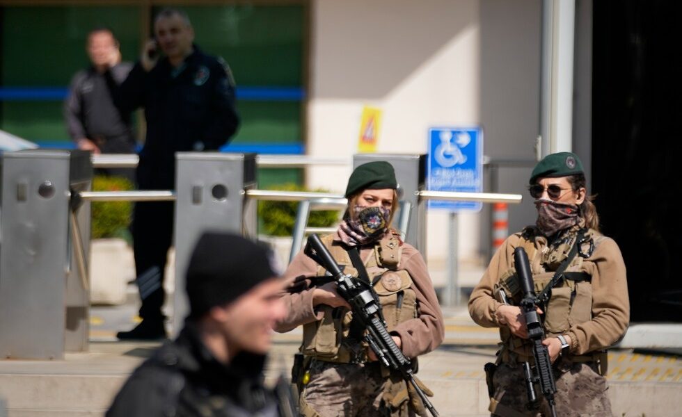 Gunmen attack building housing Israeli Consulate in Istanbul