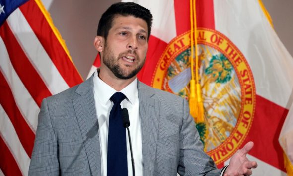 Florida's attorney general investigates ChatGPT's role in FSU gunman's crime