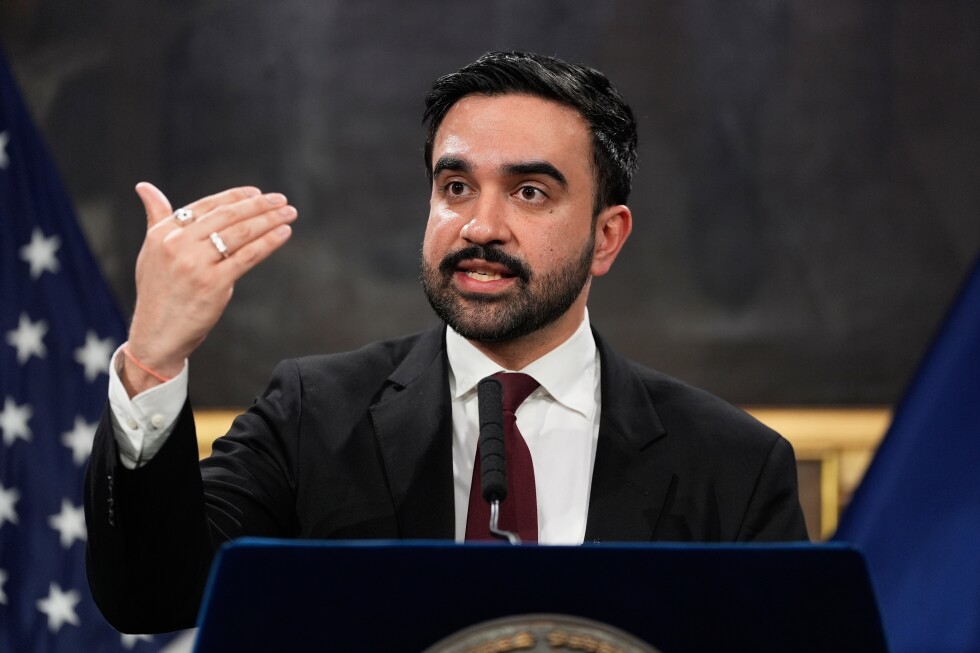 NYC Mayor Zohran Mamdani hears 'rental rip-off' complaints from Bronx tenants