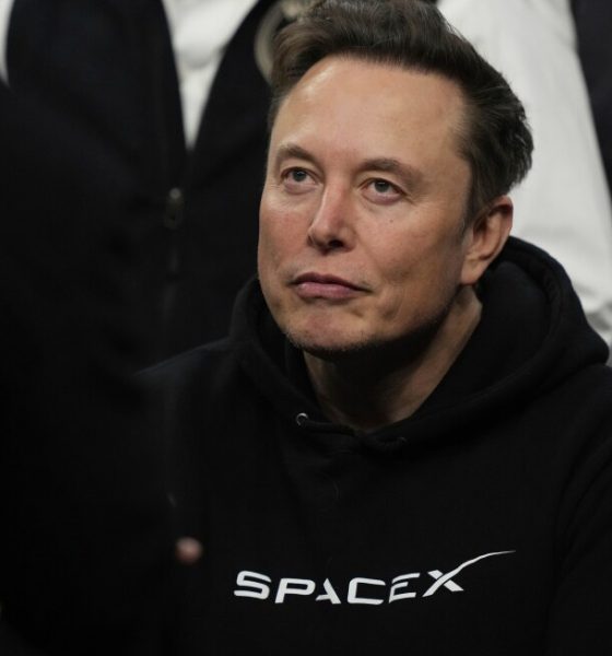 SpaceX files initial paperwork to sell shares to the public and likely make Musk a trillionaire
