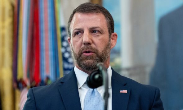 DHS boss rescinds restrictive $100,000 approval process