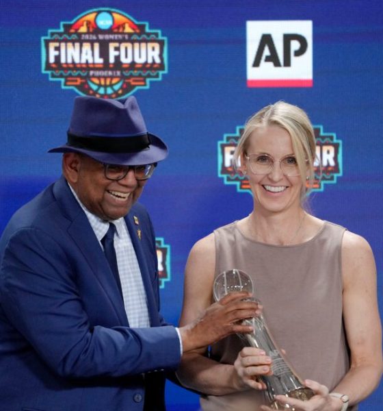 Shea Ralph of Vanderbilt named AP women’s basketball Coach of the Year