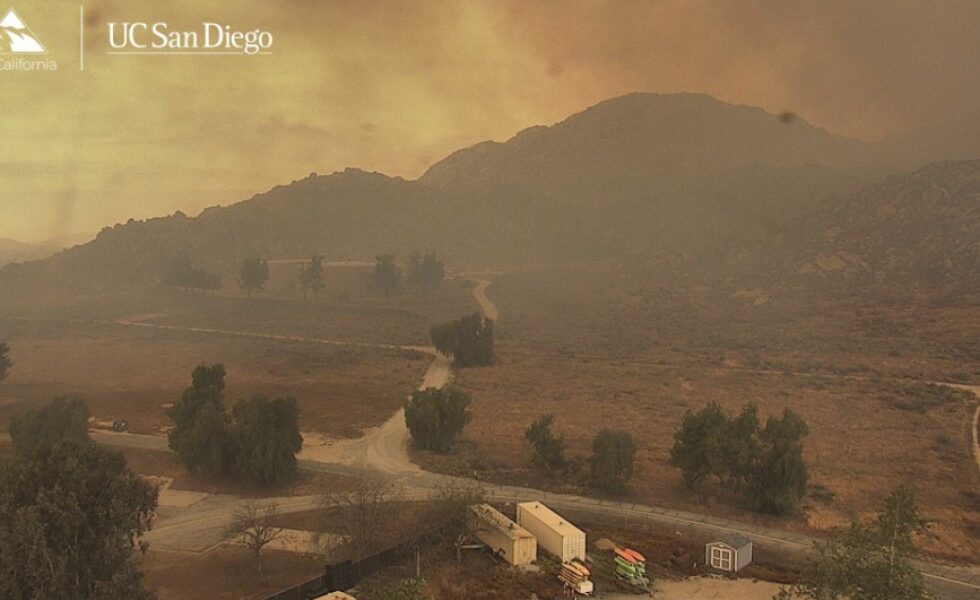 Southern California wildfire prompts evacuation orders