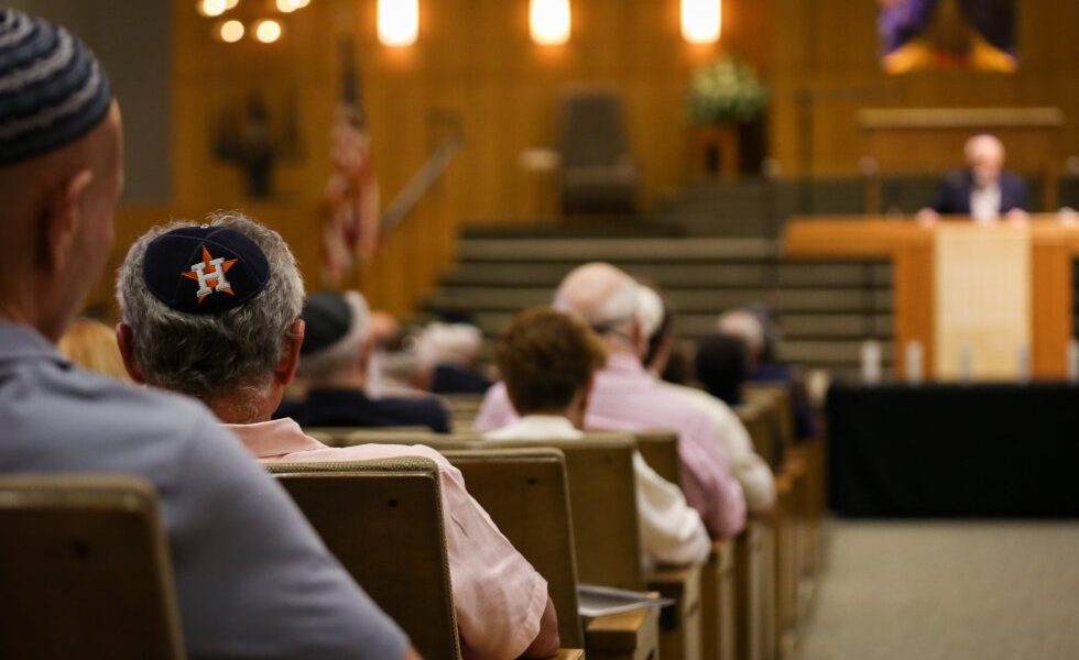 2 young people arrested in Texas synagogue attack plot