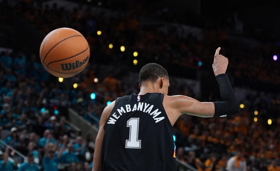 Victor Wembanyama wins NBA defensive player of the year award