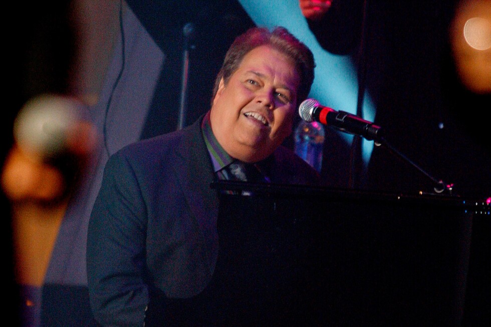 Alan Osmond, the eldest member of the Osmonds, dies at 76