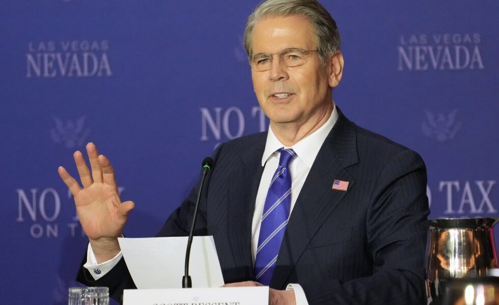 US extends waiver on Russian oil sanctions