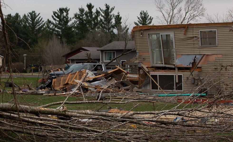 No deaths or serious injuries reported as tornadoes strike Midwest US