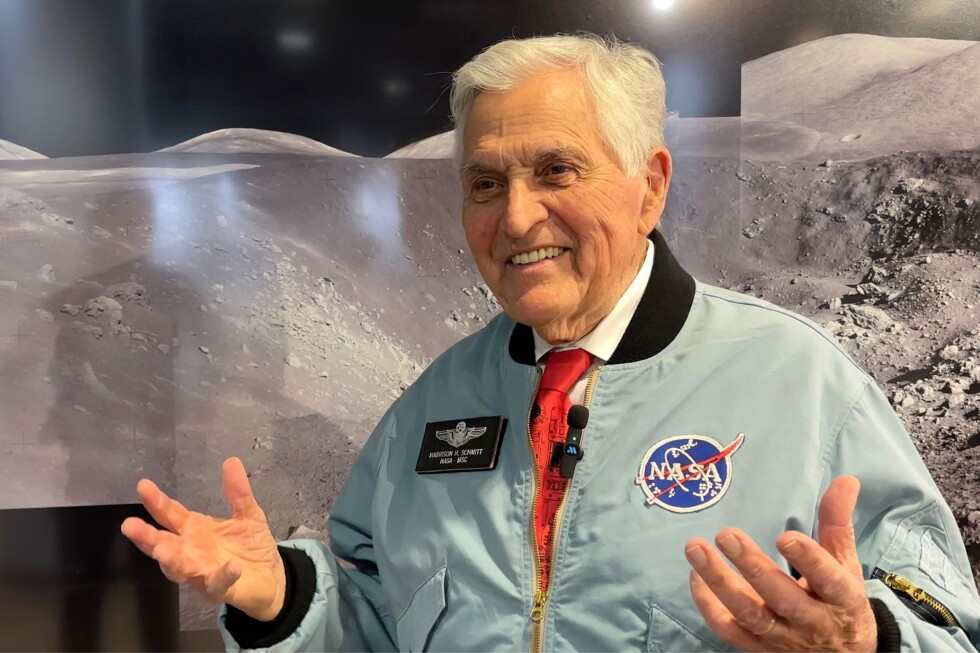 Apollo astronaut Schmitt cheers on new generation of moon missions