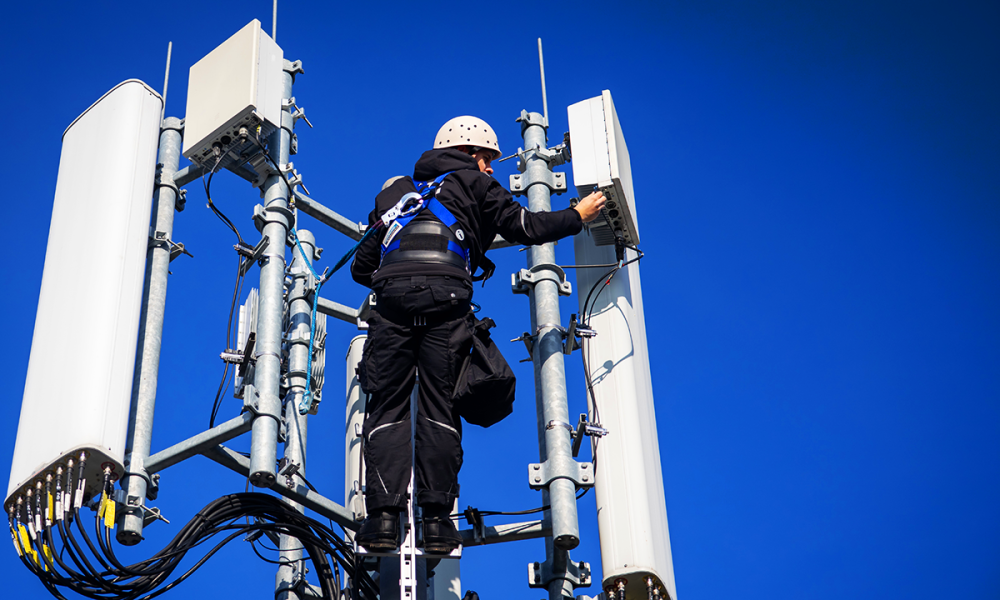 Demand surges for tower climbers as infrastructure buildout grows