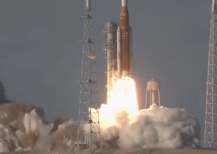 Why Did Australia Sky Turn Red? Skies Turn Blood-Red as