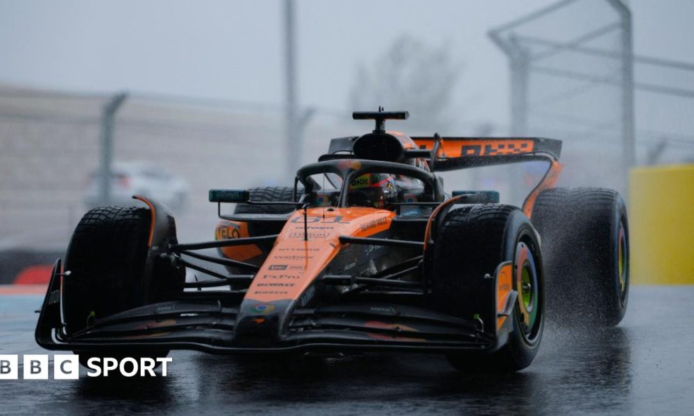 Oscar Piastri during a wet sprint race in Miami in 2025