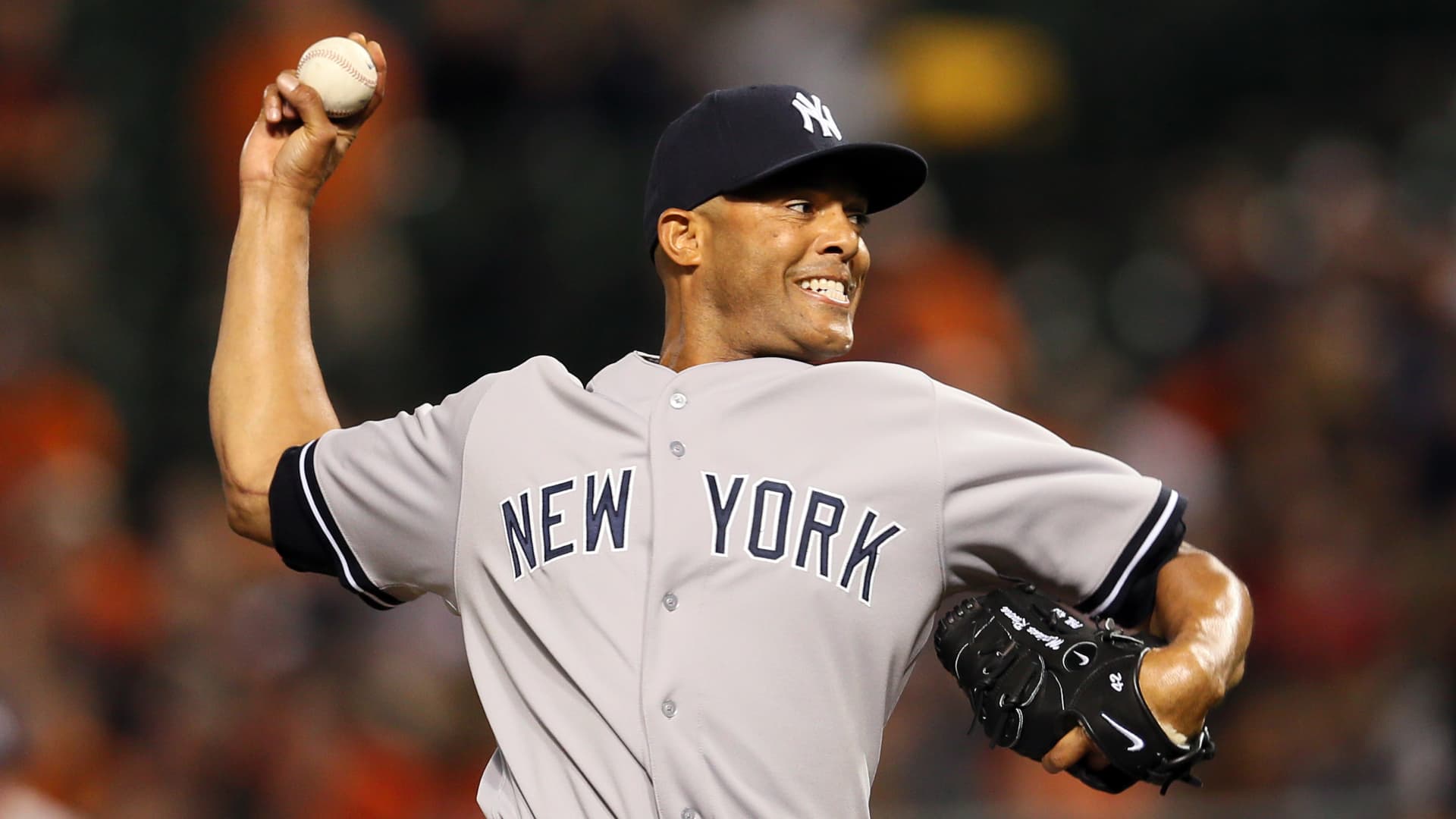 Former Yankee Mariano Rivera says he supports MLB salary cap