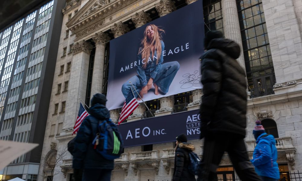 American Eagle (AEO) earnings Q1 2026