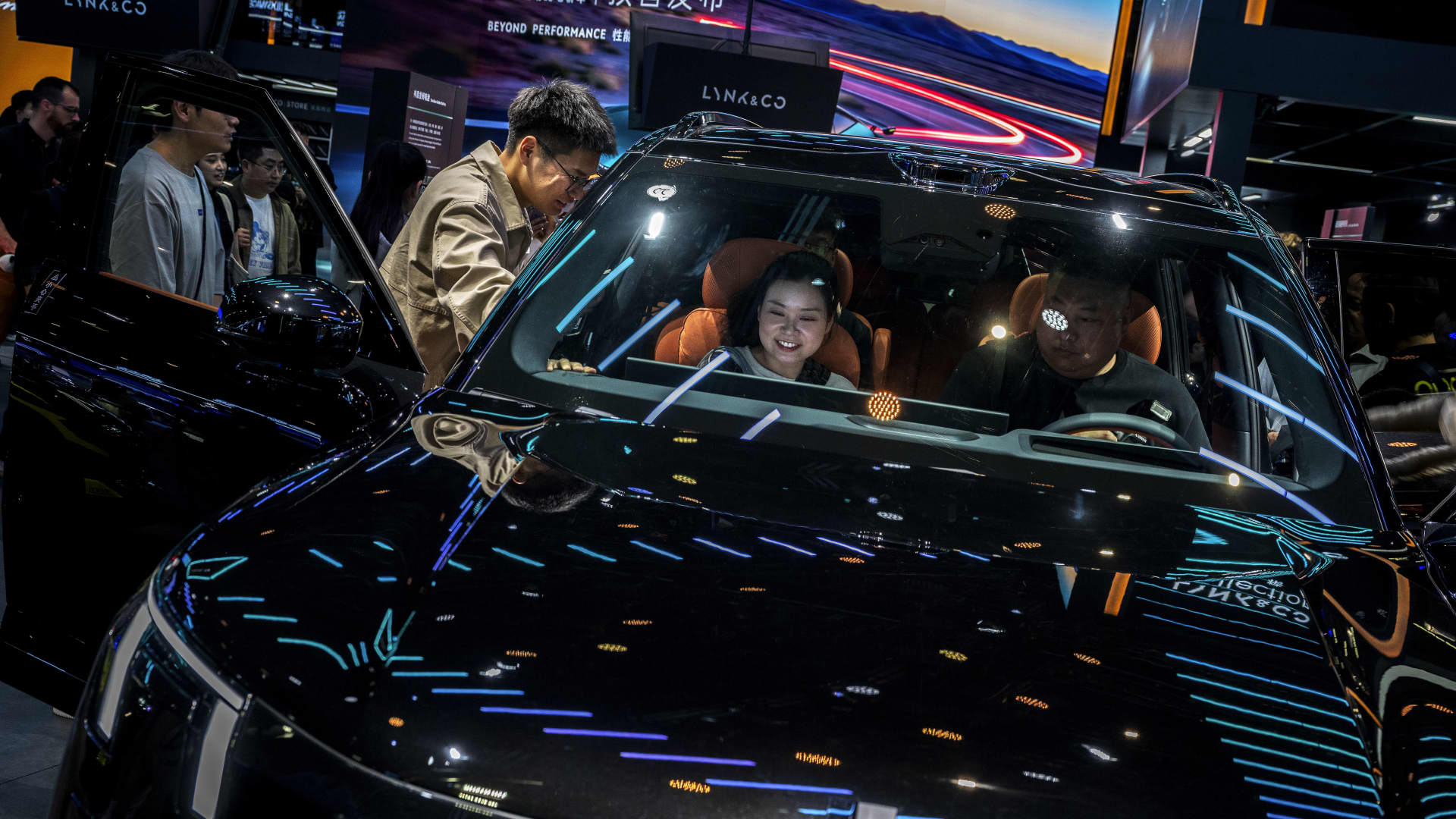 How Chinese carmaker Geely put roots in the U.S.