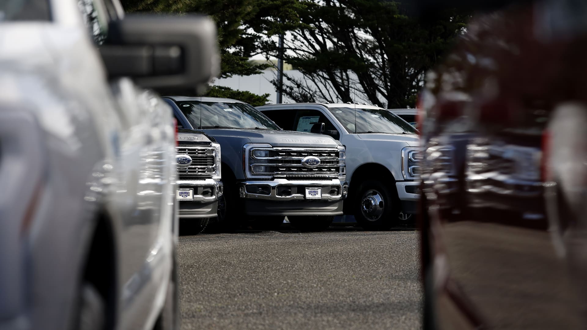Monthly auto loan payments above $1,000 are growing