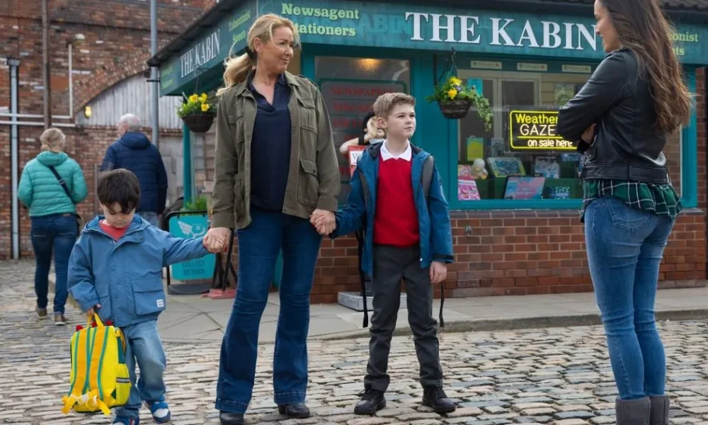 Does Jodie force Cassie to leave Coronation Street? | Soaps