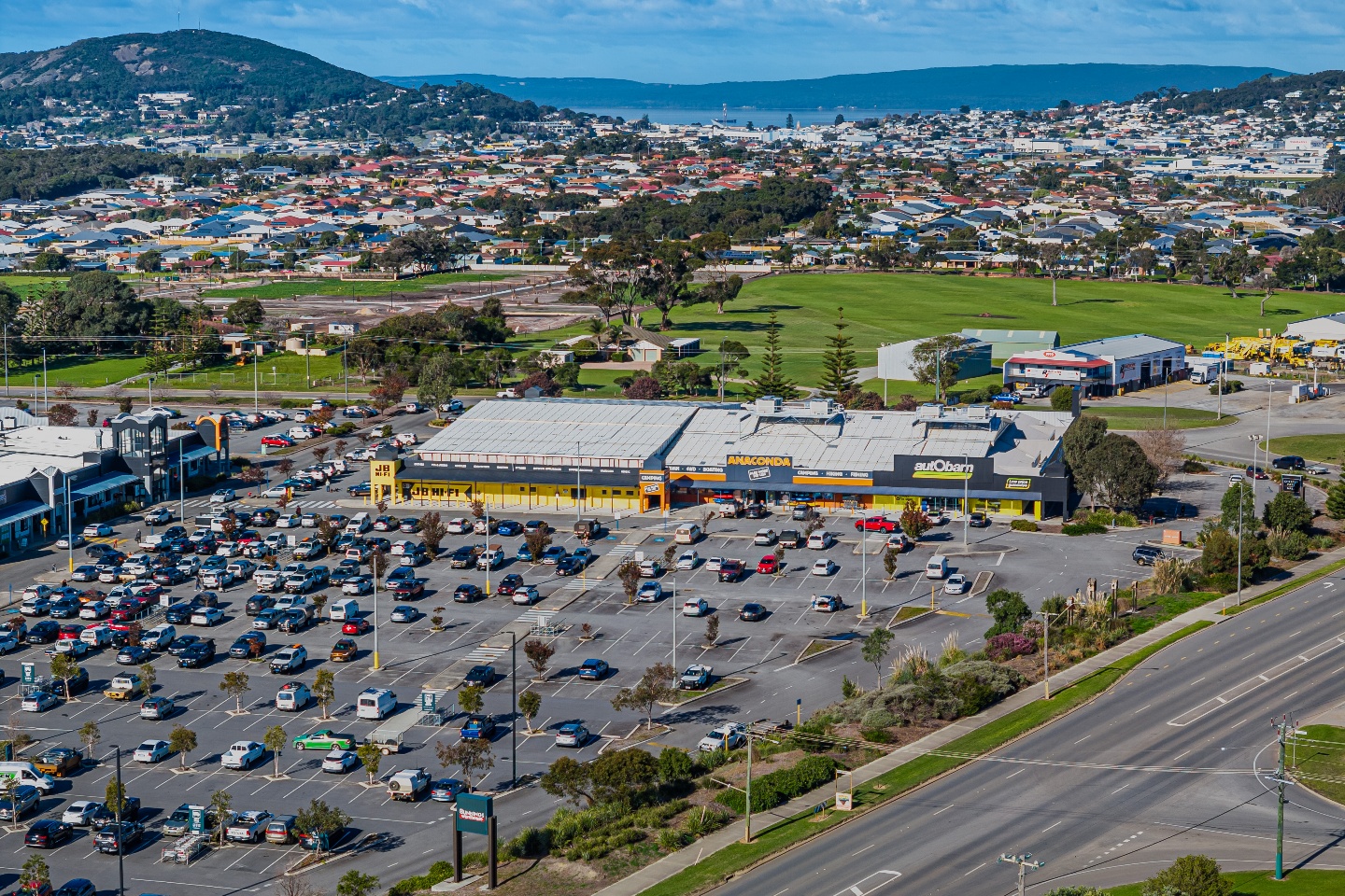 Centuria offloads Albany large format retail asset for $14.1m