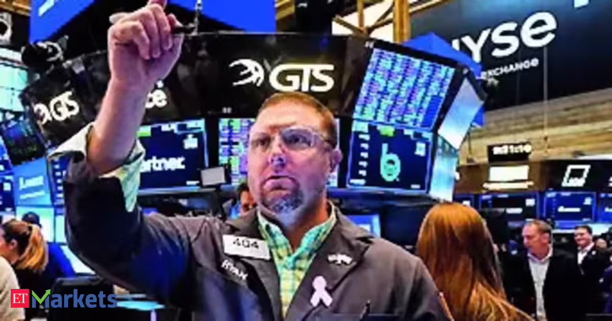 US stocks today: S&P 500, Nasdaq end higher, notch weekly gains after earnings-heavy week