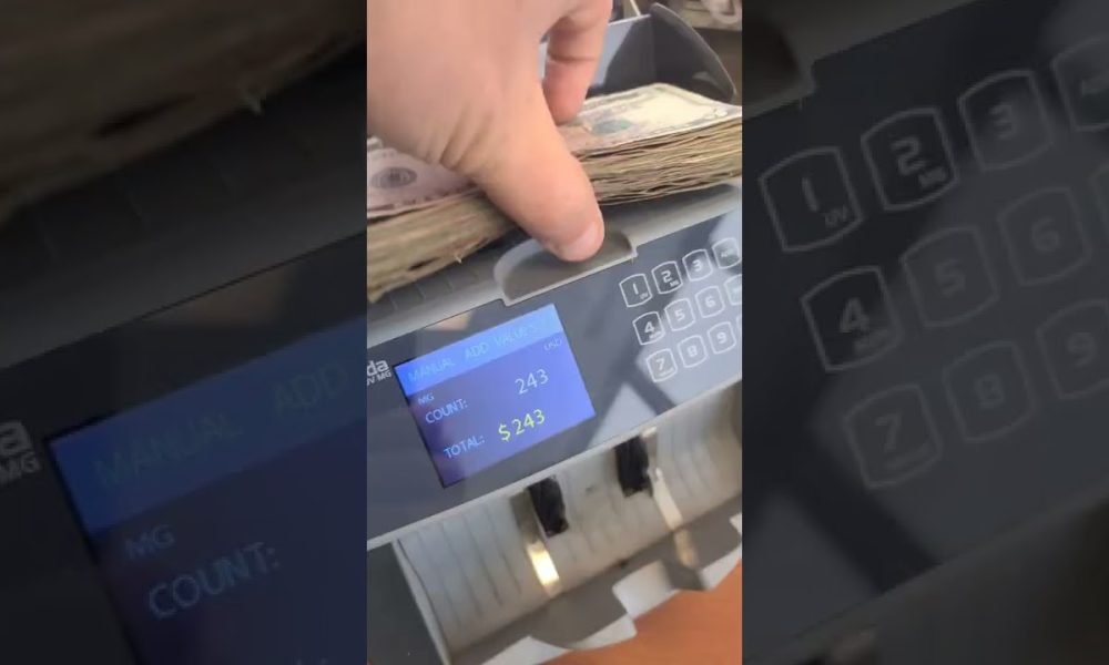 How much $$ in a week did my laundromat make? #shorts