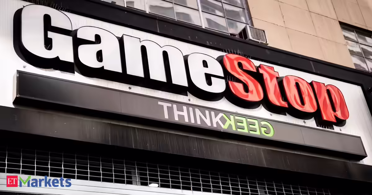 GameStop shares tank 10% as CEO skips fundraising question on $55 billion eBay deal