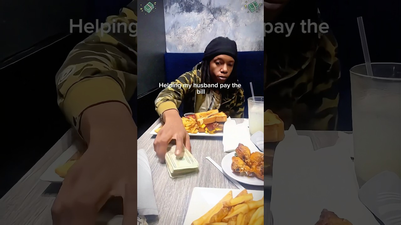 Helping your man pay the bill#couples #bill #money #trend #fyp