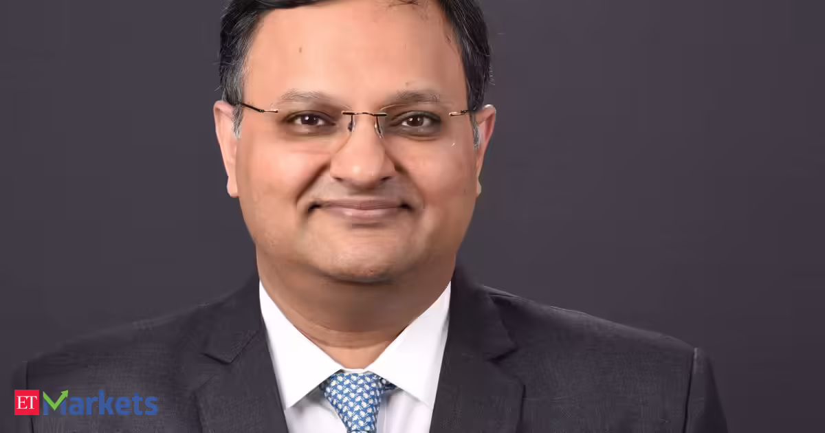 Rohit Singhania bets on financials, telecom and healthcare for alpha generation