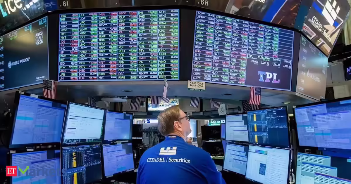 US stocks today: Dow Jones crashes 500 points on mounting inflation worries