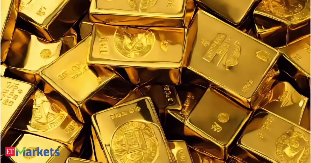 Gold at over one-week low as dollar, yields climb, Middle East tensions stoke inflation